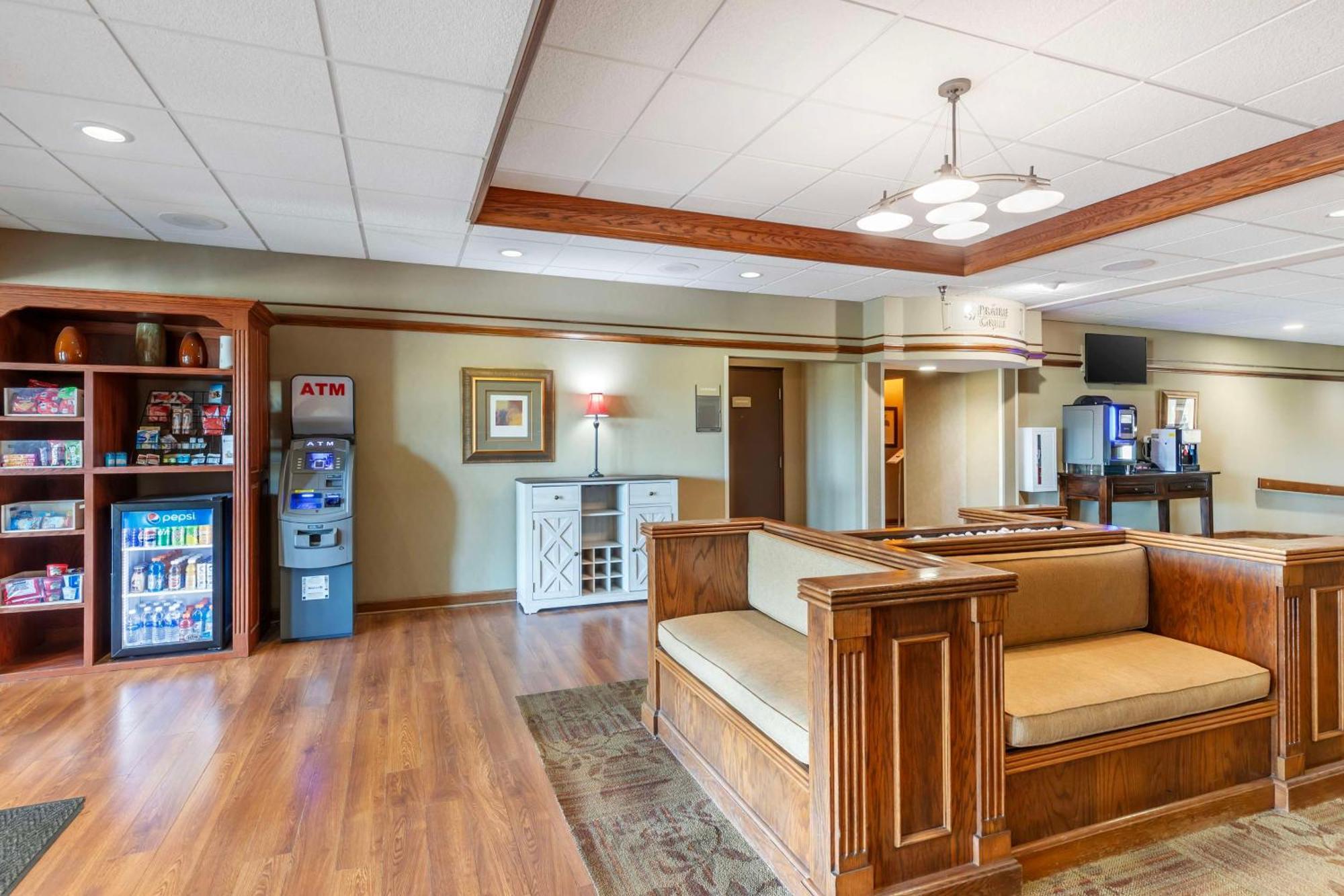 Best Western Plus Steeplegate Inn Davenport Esterno foto